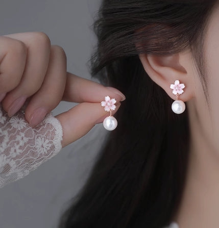 liner桜のピアス
