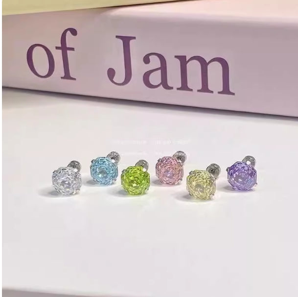 ylyspジルコニアのピアス